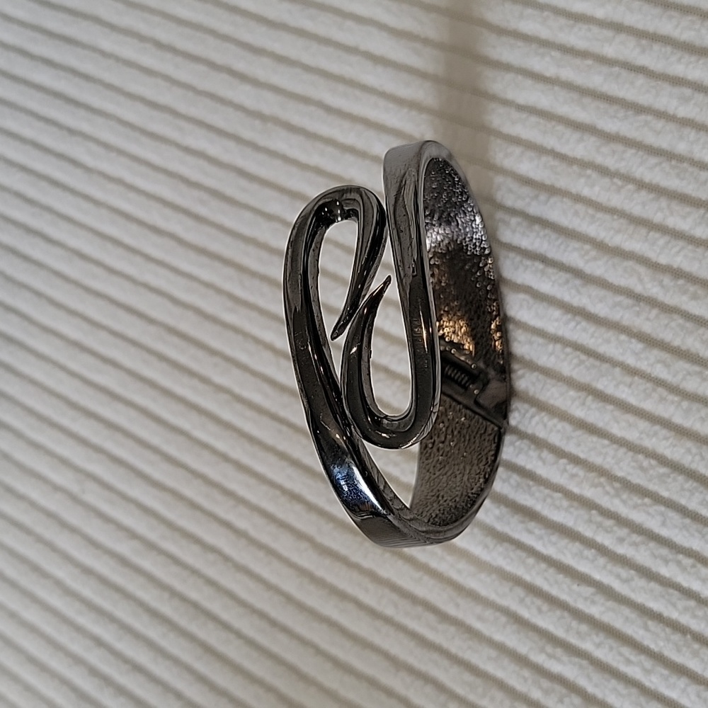 Lia Sophia Gunmetal Hinged Bangle